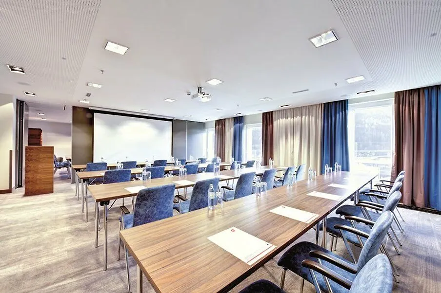 **** Szálloda Hilton Garden Inn Innsbruck Tivoli Ausztria